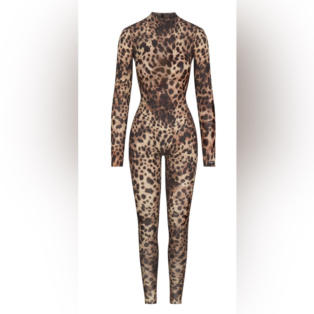 Dolce&Gabanna x Skims RESTOCKED
Milky Sheer Catsuit